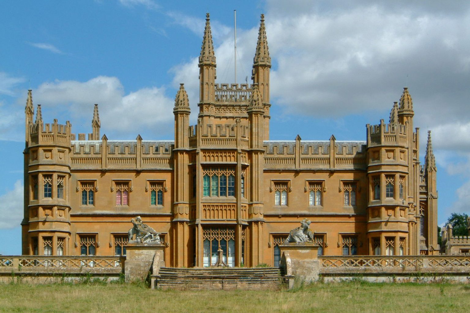 Toddington Manor, Gloucestershire Integral Engineering Design